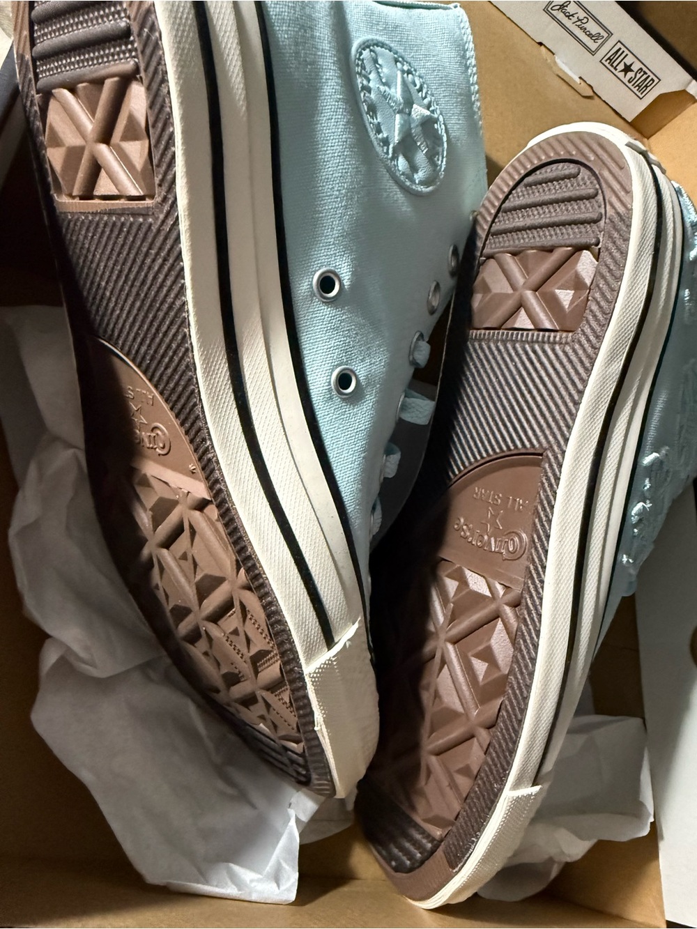 Converse High Top Sneakers in Pale Blue with Embroidered Floral Detail - Picture 6 of 7